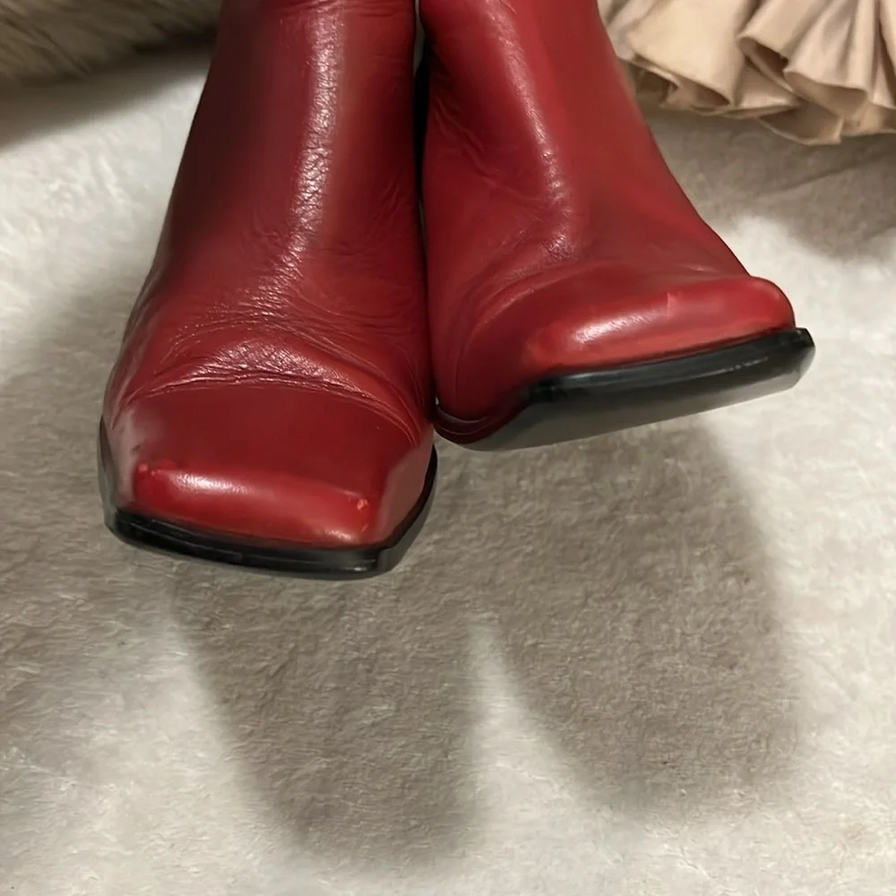 Pollini Vintage Woman’s Red Leather Heeled Ankle Boots Sz 36